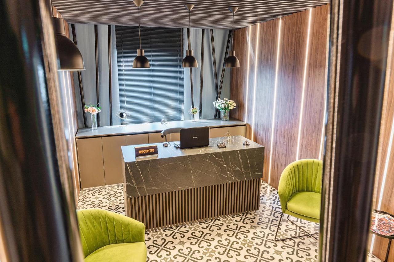 Saga Rooms Victoria  Bagian luar foto