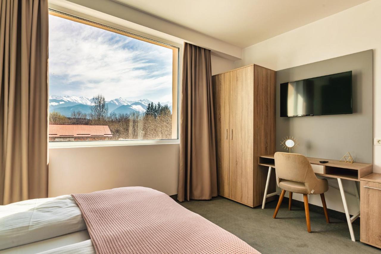 Saga Rooms Victoria  Bagian luar foto