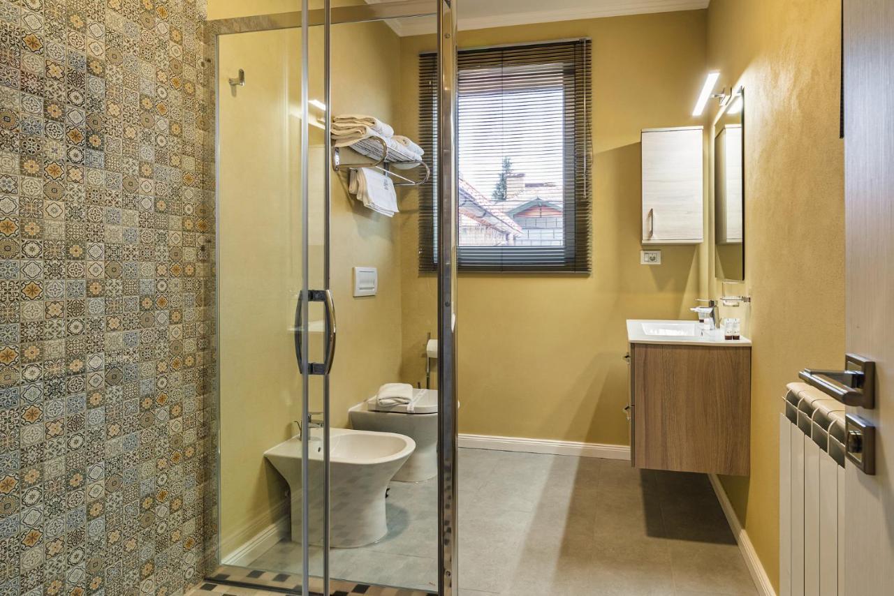 Saga Rooms Victoria  Bagian luar foto