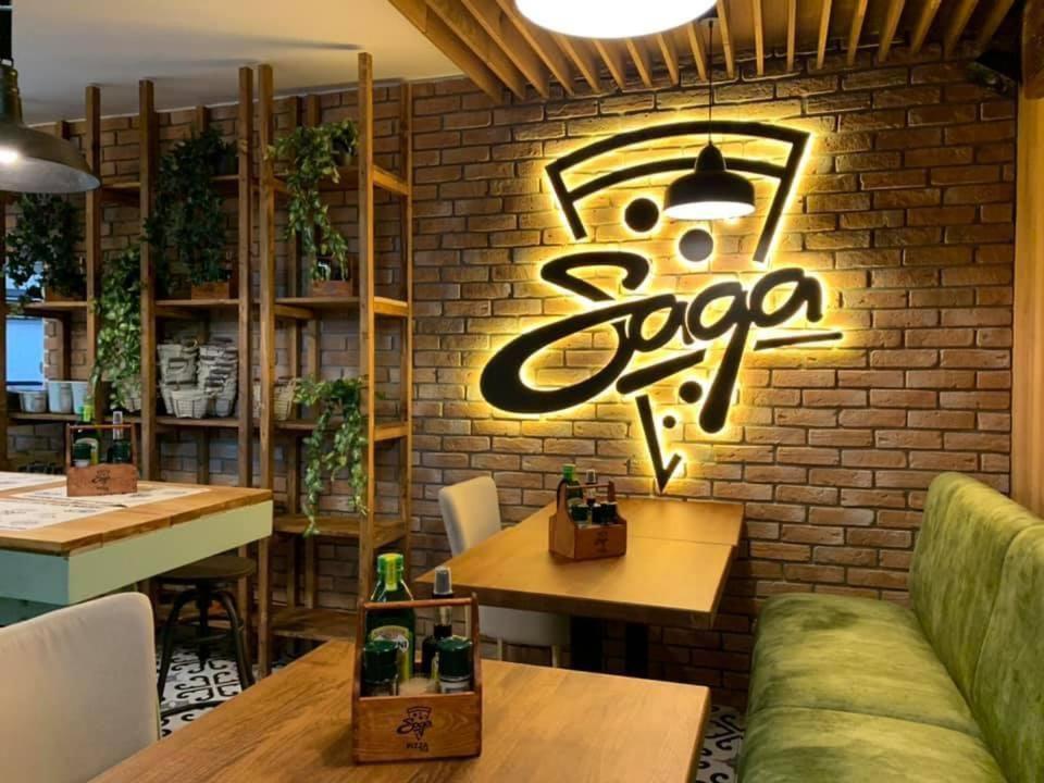 Saga Rooms Victoria  Bagian luar foto