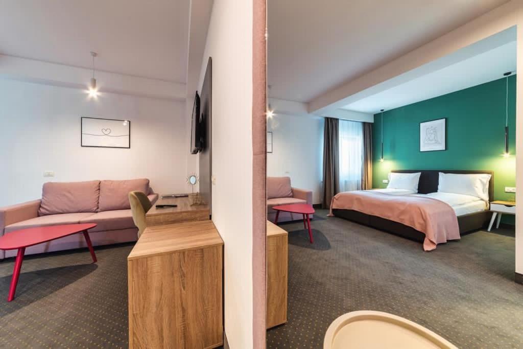 Saga Rooms Victoria  Bagian luar foto